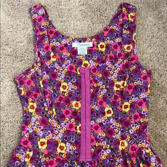 Cute summer Flower dress - Picture 2 of 6